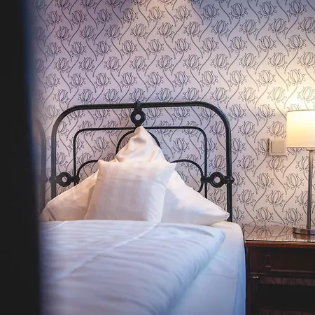 Hotel Alexander 3*