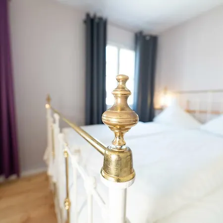 Hotel Alexander 3*